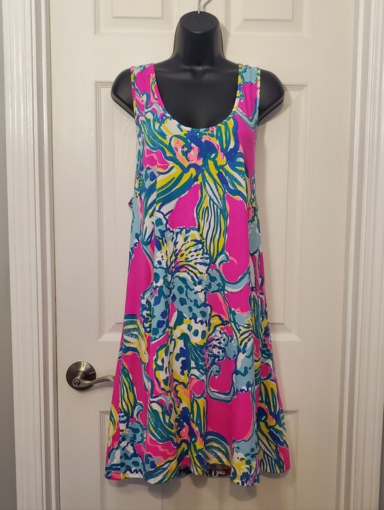 Lilly Pulitzer Dresses & Skirts - Lilly Pulitzer Women’s Pink floral print dress XL DAMAGED